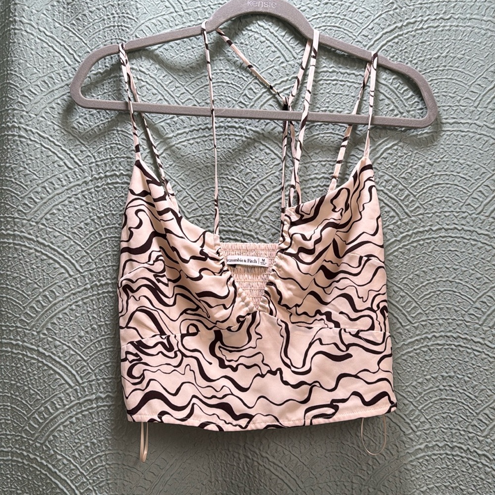 Abercrombie & Fitch Black and Cream Crop Top
